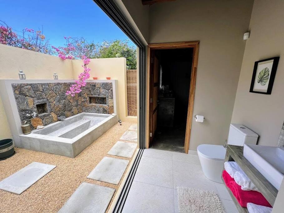 Lakaz Kannell - Vanilla Lodge, Secluded Outside Bath & Shower Infinity Pool Cap Malheureux Exterior photo